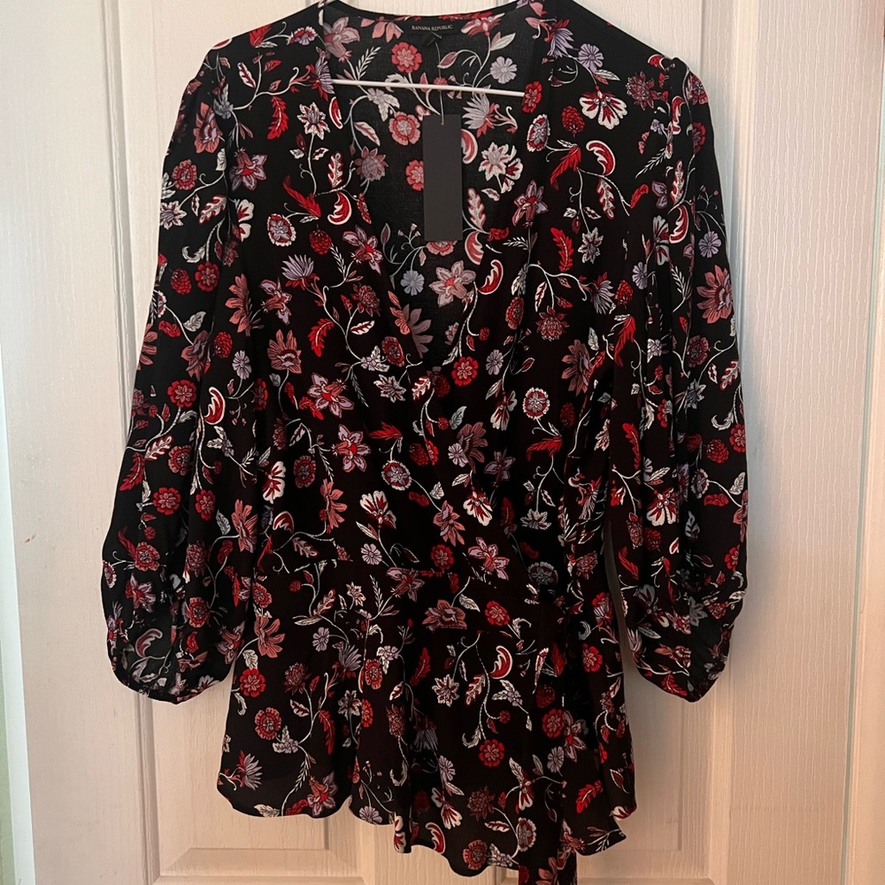 BR Wrap Top